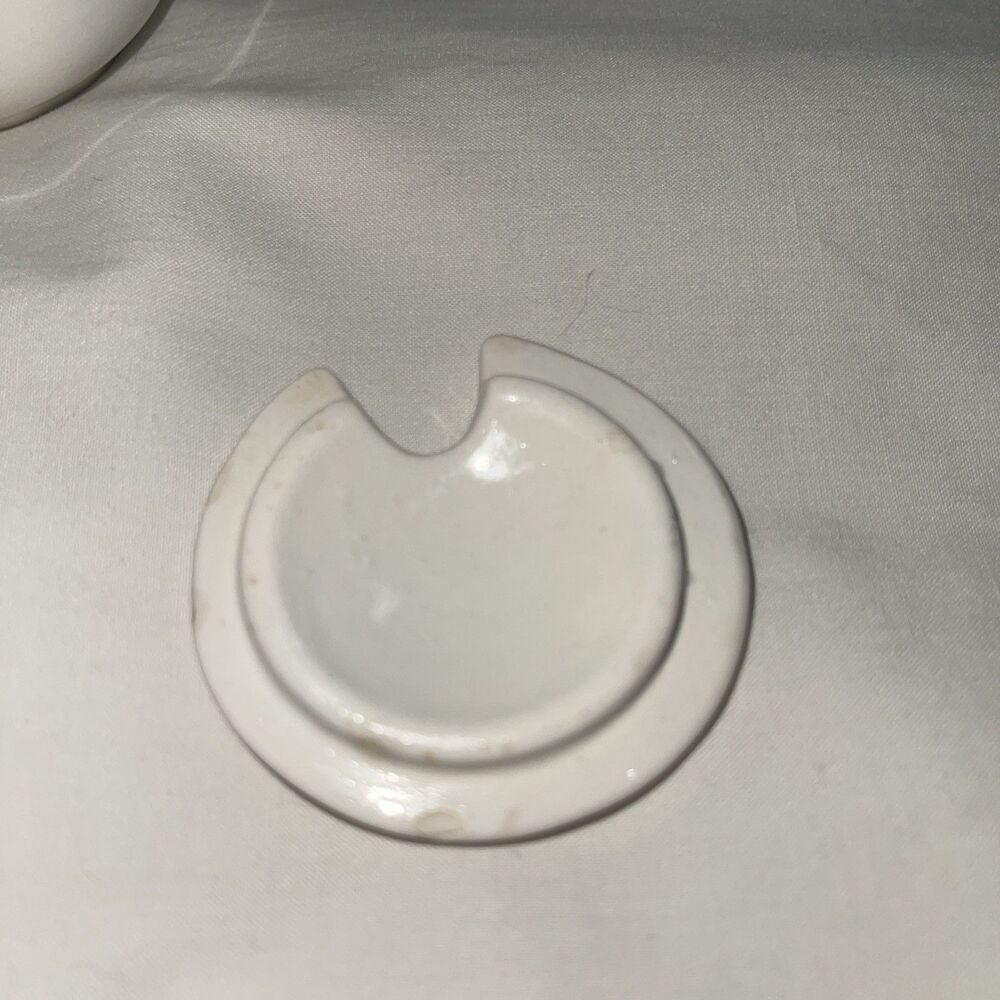 Moutarde Bocquet Yvetot MUSTARD JAR w/ Lid Milk Glass - Picture 4 of 7